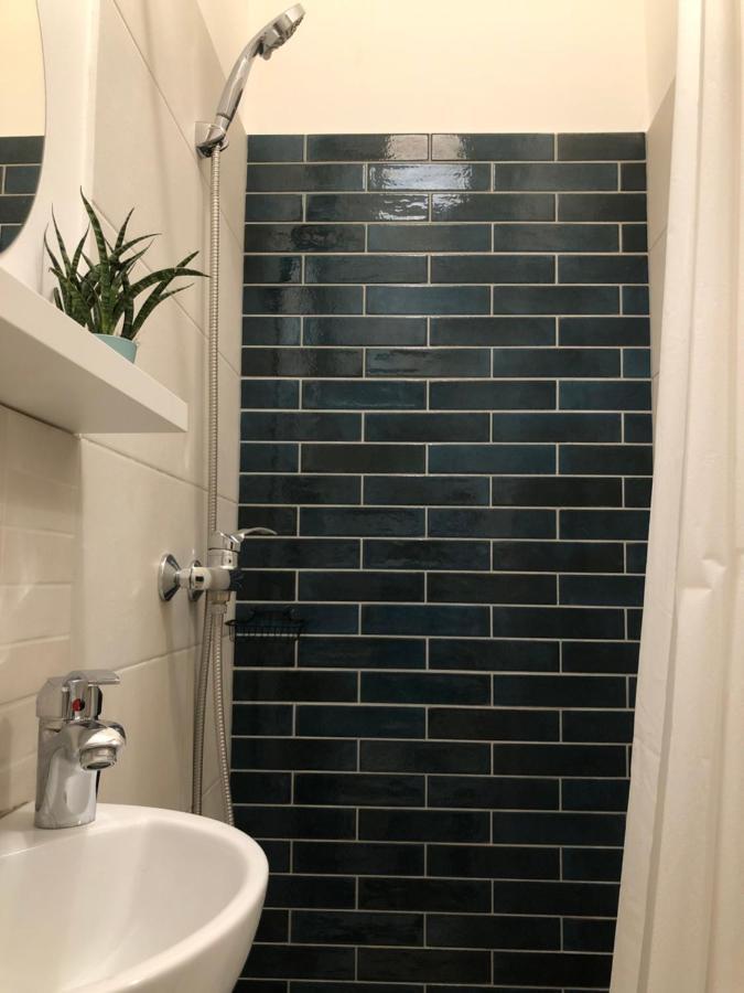 Quiet Apartment Near Buda Castle بودابست المظهر الخارجي الصورة